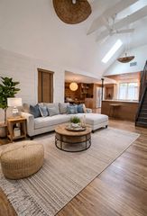 1022 Harwood PL, Austin, TX 78704