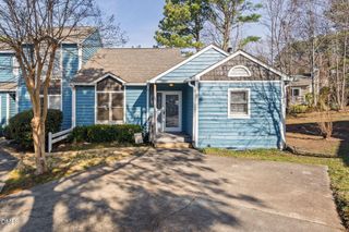 10 Hickorywood Square, Durham, NC 27713