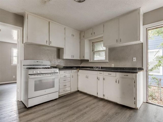 1128 SW Grand Boulevard, Oklahoma City, OK 73109