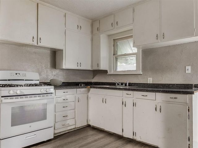 1128 SW Grand Boulevard, Oklahoma City, OK 73109