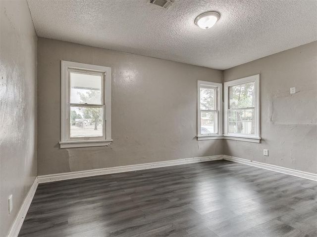 1128 SW Grand Boulevard, Oklahoma City, OK 73109