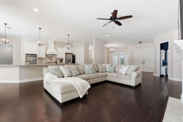 19715 DEER LAKE ROAD, Lutz, FL 33548