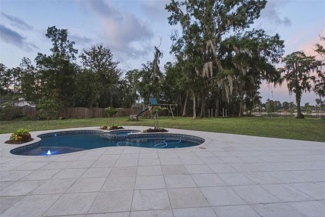 19715 DEER LAKE ROAD, Lutz, FL 33548
