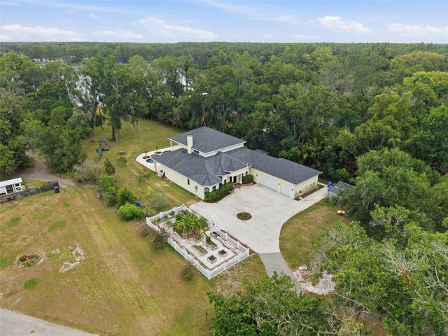 19715 DEER LAKE ROAD, Lutz, FL 33548