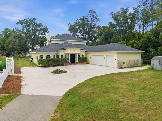 19715 DEER LAKE ROAD, Lutz, FL 33548