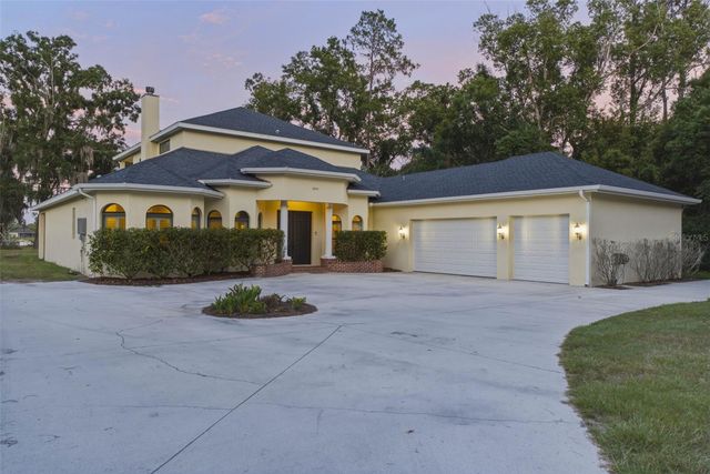 19715 DEER LAKE ROAD, Lutz, FL 33548