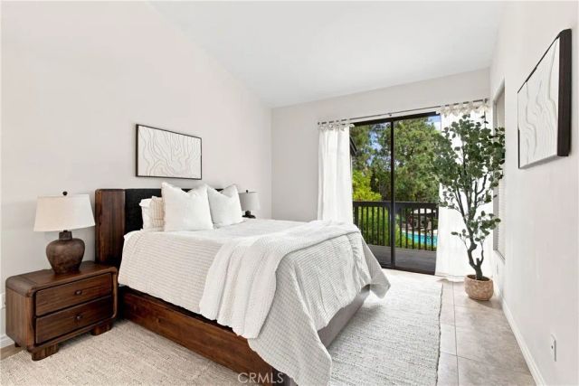 2538 W Macarthur, Santa Ana, CA 92704