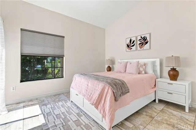 2538 W Macarthur, Santa Ana, CA 92704
