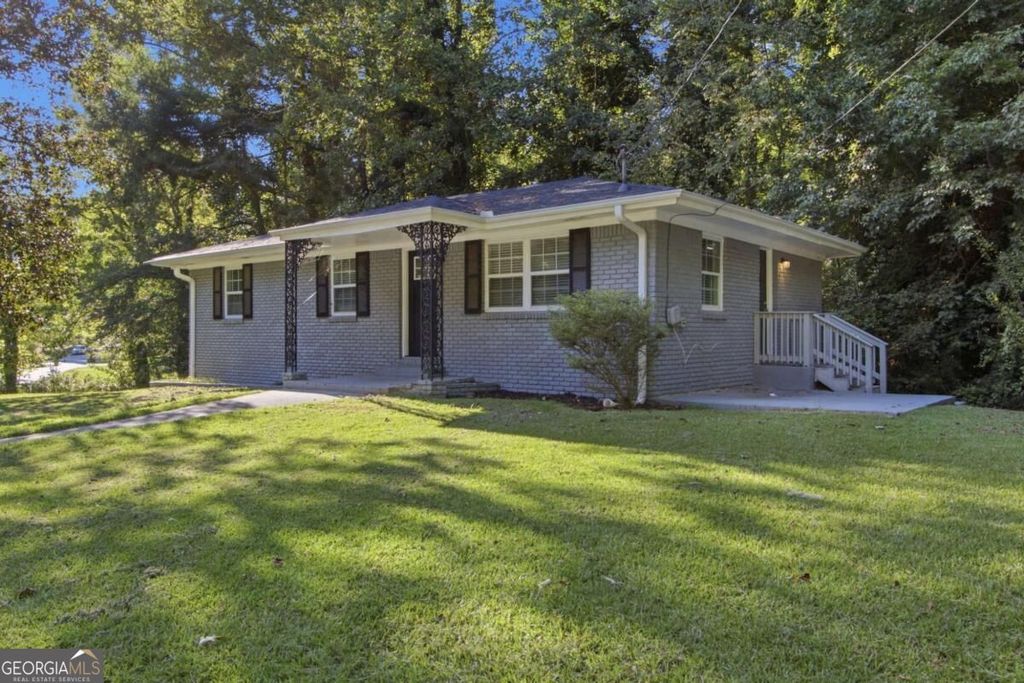 2349 Omaha Road SW, Atlanta, GA 30331 — photo 2