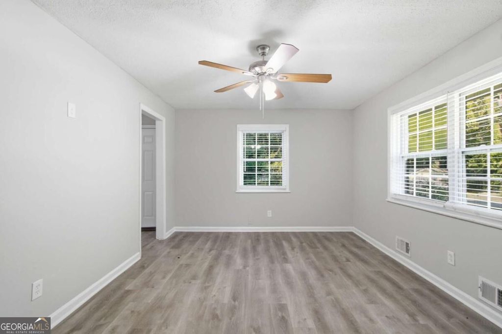2349 Omaha Road SW, Atlanta, GA 30331 — photo 5