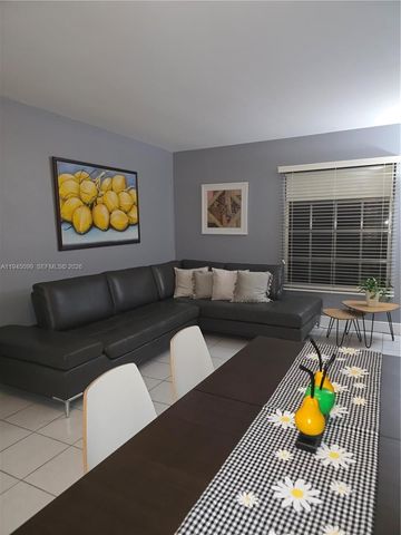 2171 NE 66th St 827, Fort Lauderdale, FL 33308