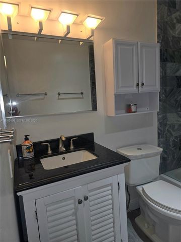 2171 NE 66th St 827, Fort Lauderdale, FL 33308