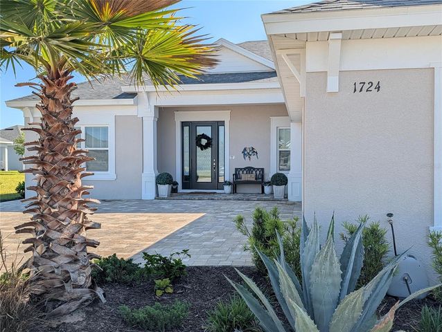 1724 LAKE RESERVE DRIVE, Deland, FL 32724