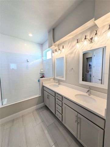 1724 LAKE RESERVE DRIVE, Deland, FL 32724