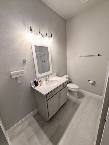 1724 LAKE RESERVE DRIVE, Deland, FL 32724