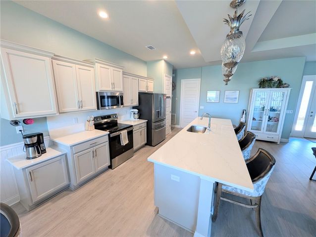 1724 LAKE RESERVE DRIVE, Deland, FL 32724