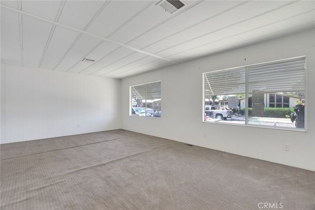 650 Seville Drive, Hemet, CA 92543