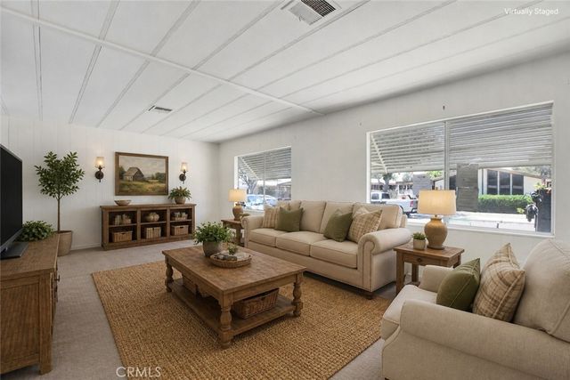 650 Seville Drive, Hemet, CA 92543
