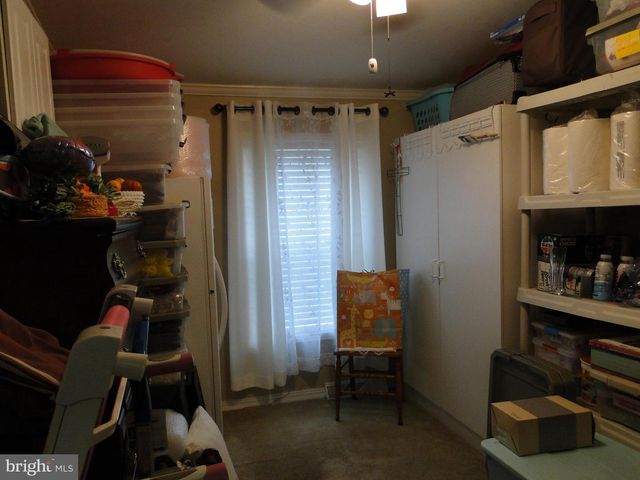 16 SKYVIEW DR, Quakertown, PA 18951