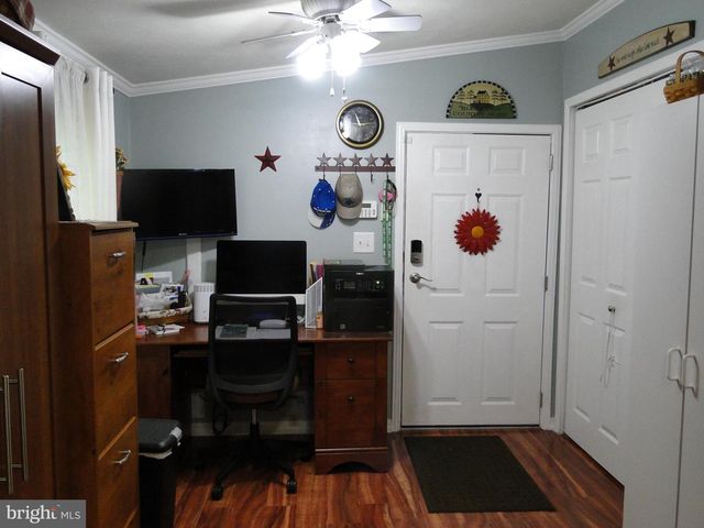 16 SKYVIEW DR, Quakertown, PA 18951