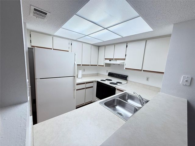 19505 QUESADA AVENUE CC-107, Port Charlotte, FL 33948