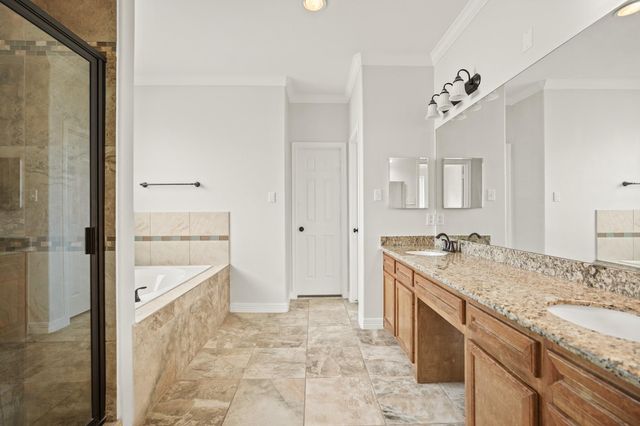 7034 Sherwood Drive, Houston, TX 77021