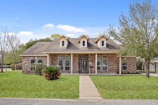 7034 Sherwood Drive, Houston, TX 77021