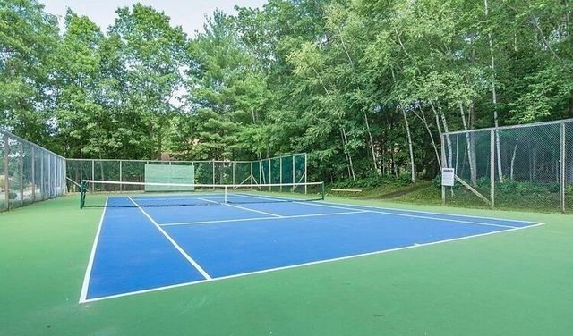 13 Eaton Ct 13, Haverhill, MA 01832