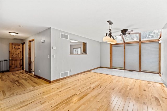 13 Eaton Ct 13, Haverhill, MA 01832