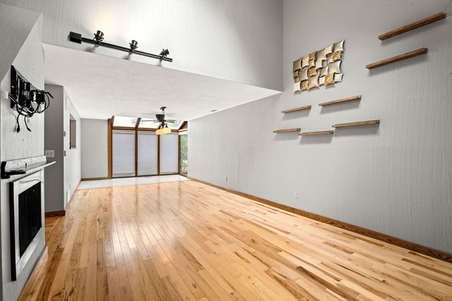 13 Eaton Ct 13, Haverhill, MA 01832