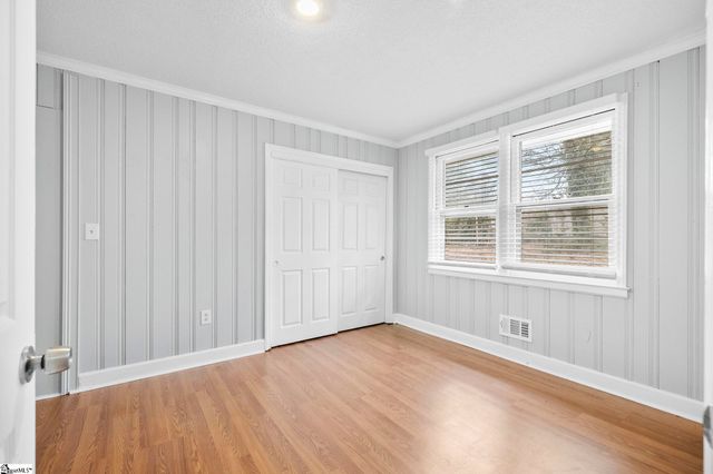 119 Sutton Drive, Taylors, SC 29687