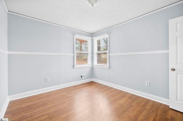 119 Sutton Drive, Taylors, SC 29687