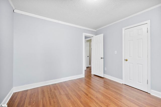 119 Sutton Drive, Taylors, SC 29687