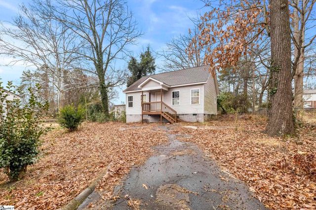 119 Sutton Drive, Taylors, SC 29687