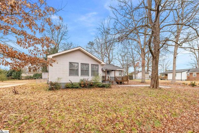 119 Sutton Drive, Taylors, SC 29687