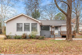 119 Sutton Drive, Taylors, SC 29687