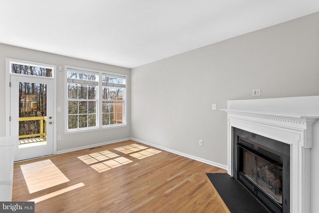 43073 SHADOW TER, Leesburg, VA 20176