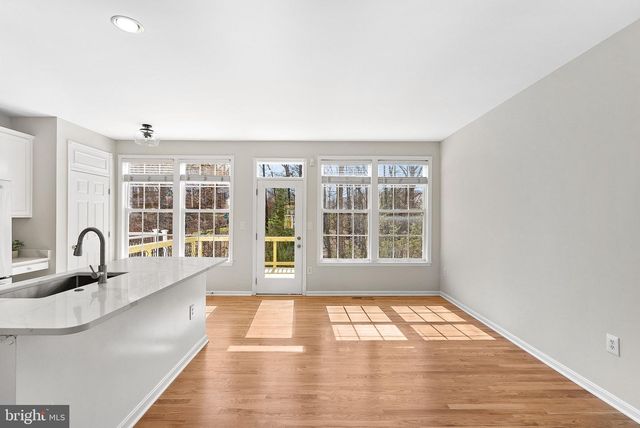 43073 SHADOW TER, Leesburg, VA 20176