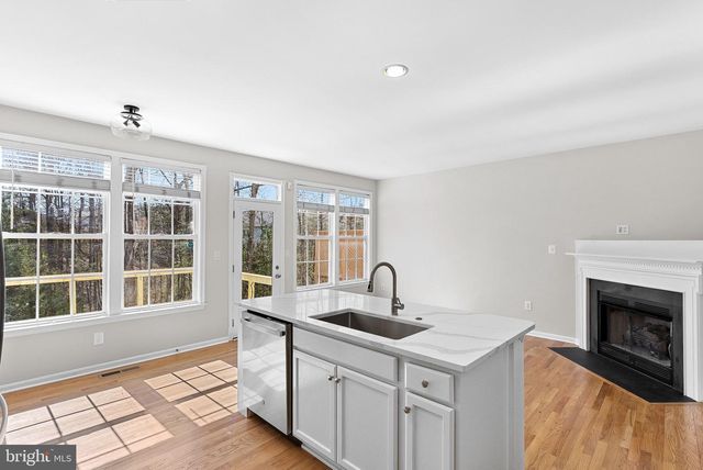 43073 SHADOW TER, Leesburg, VA 20176