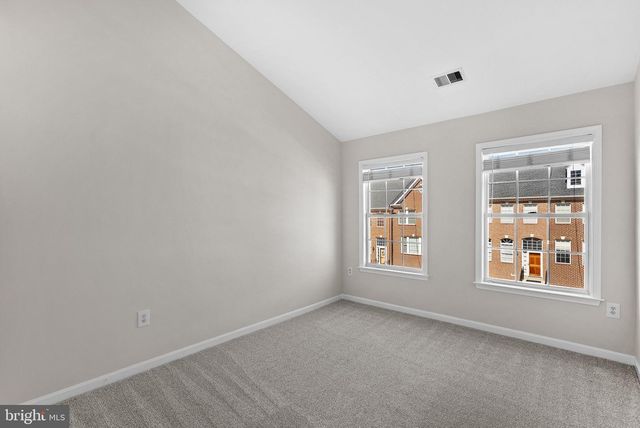 43073 SHADOW TER, Leesburg, VA 20176