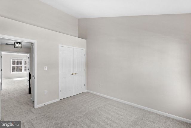 43073 SHADOW TER, Leesburg, VA 20176