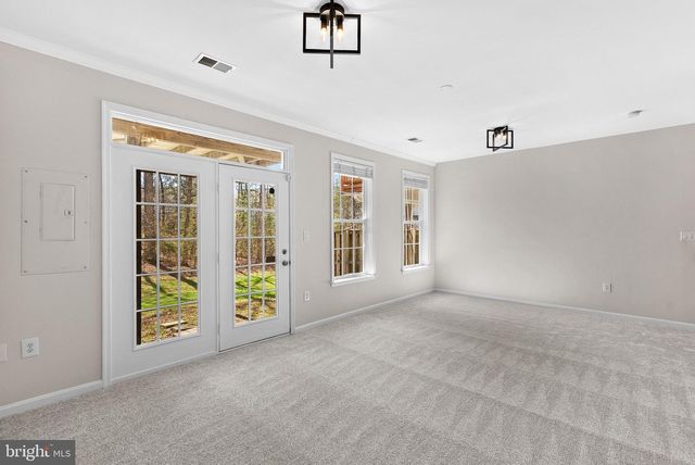 43073 SHADOW TER, Leesburg, VA 20176