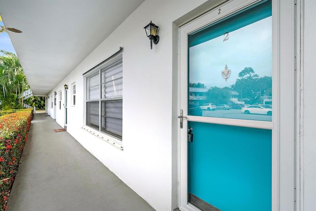 2929 SE Ocean Boulevard 103-2, Stuart, FL 34996