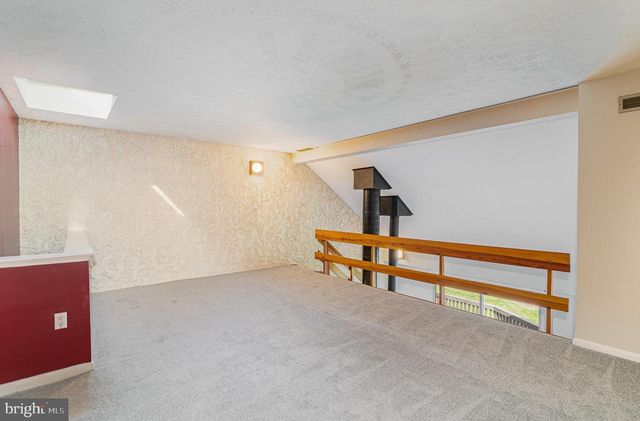 1073 LANCASTER BLVD #14, Mechanicsburg, PA 17055