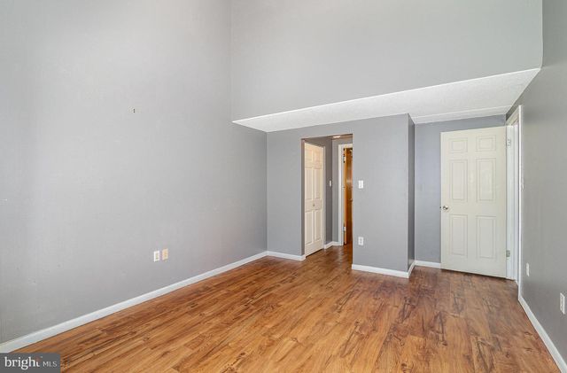 1073 LANCASTER BLVD #14, Mechanicsburg, PA 17055