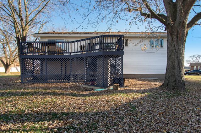 1510 W 94th Court, Crown Point, IN 46307