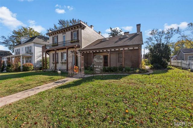 221 W Saint Joseph Street, Perryville, MO 63775