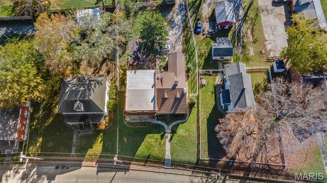 221 W Saint Joseph Street, Perryville, MO 63775