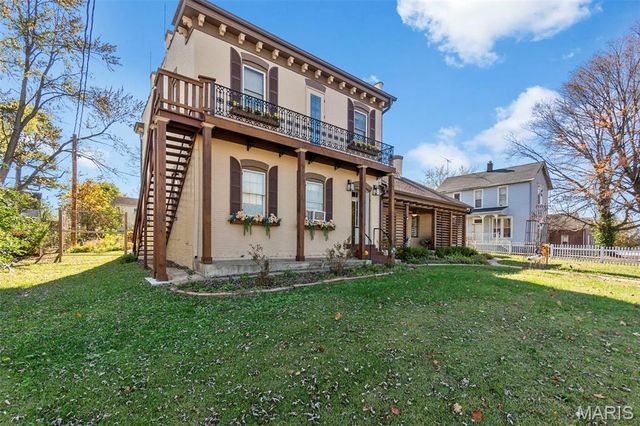 221 W Saint Joseph Street, Perryville, MO 63775