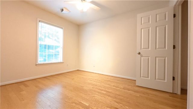 135 Friars Head Drive, Suwanee, GA 30024